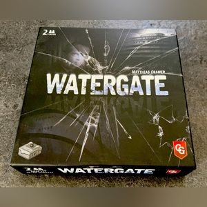Watergate, 2-player game of the year 2019, strategy board game only opened once